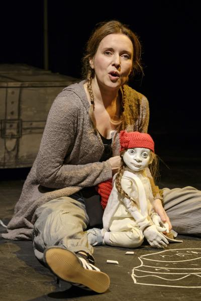 Theaterstück 'Als mein Vater ein Busch wurde', © L. Ederhoff