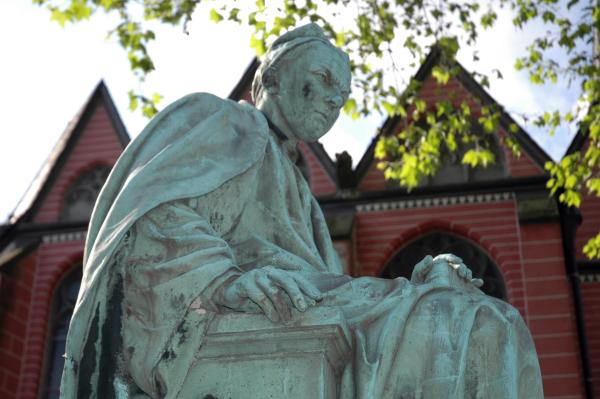 Thomas-Denkmal © Martina Hellmich Thomas-Denkmal