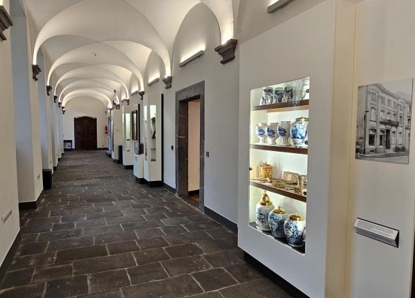 Blick in einen Kreuzgang der Dauerpräsentation Kempener Stadtgeschichte Blick in einen Kreuzgang der Dauerpräsentation Kempener Stadtgeschichte