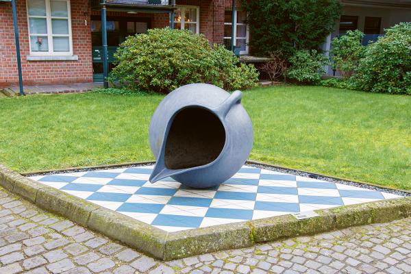 Skulpturenweg - Nr. 2 | Krug Skulptur "Krug"