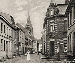 Foto aus dem Jahre 1918 von der Nachbarschaftspumpe auf der Ellenstraße 