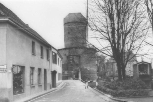Wehrgang und Befestigung am Hessenwall