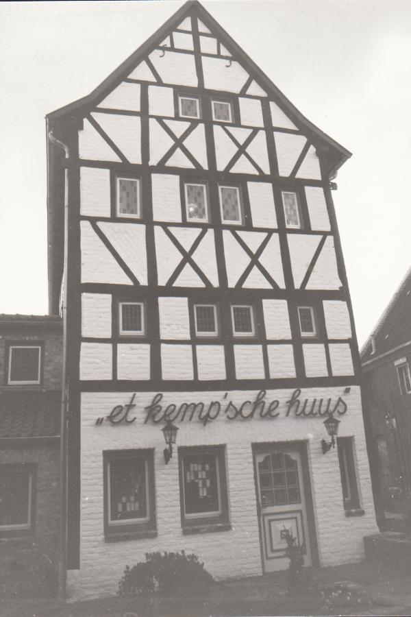Historisches Foto vom Fachwerkhaus "Et Kemp'sche Huus"