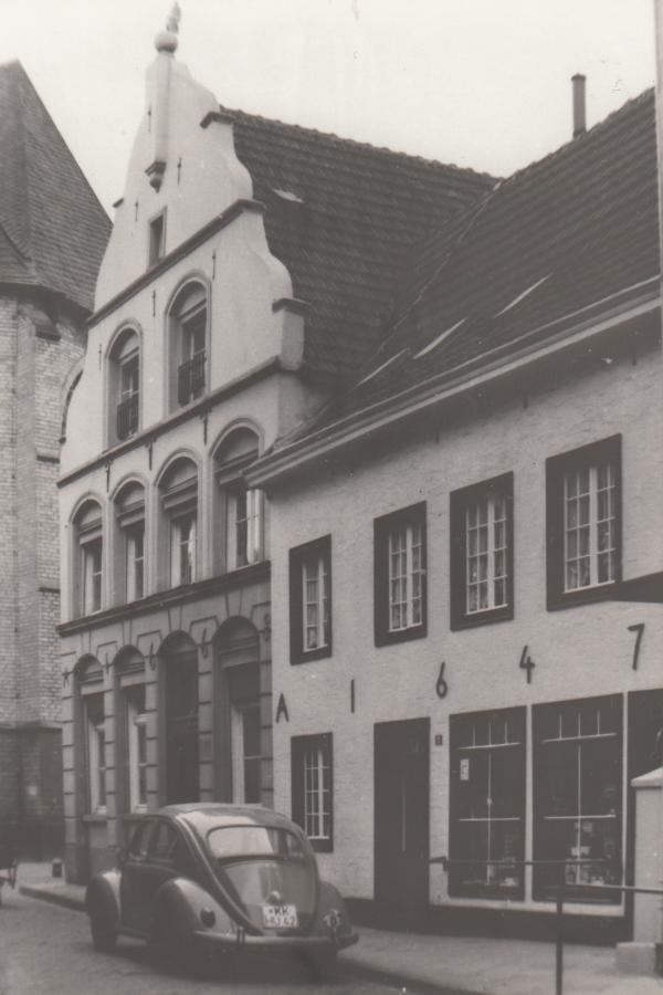 Historisches Foto des Gebäudes Vatikänchen