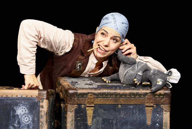 Szene Theaterstück "Popup Pirat", © Swen Siewert